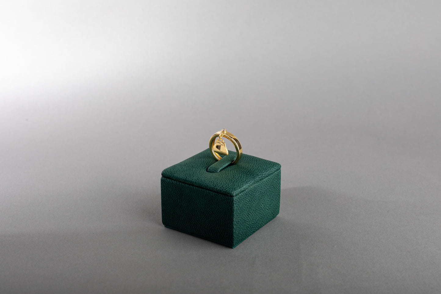 البوك | Albouk Ring