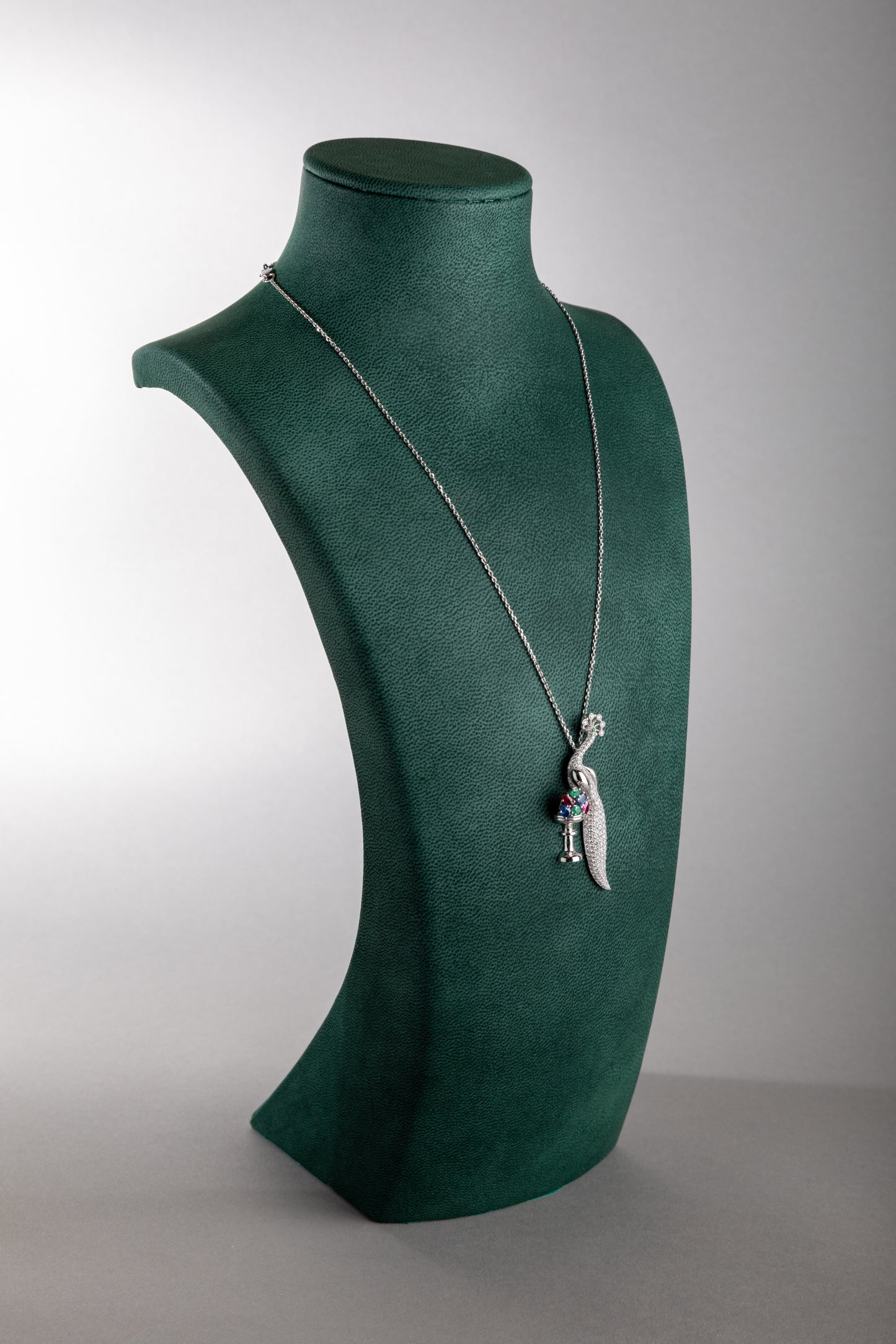 الطاووس | Tawoos Pendant