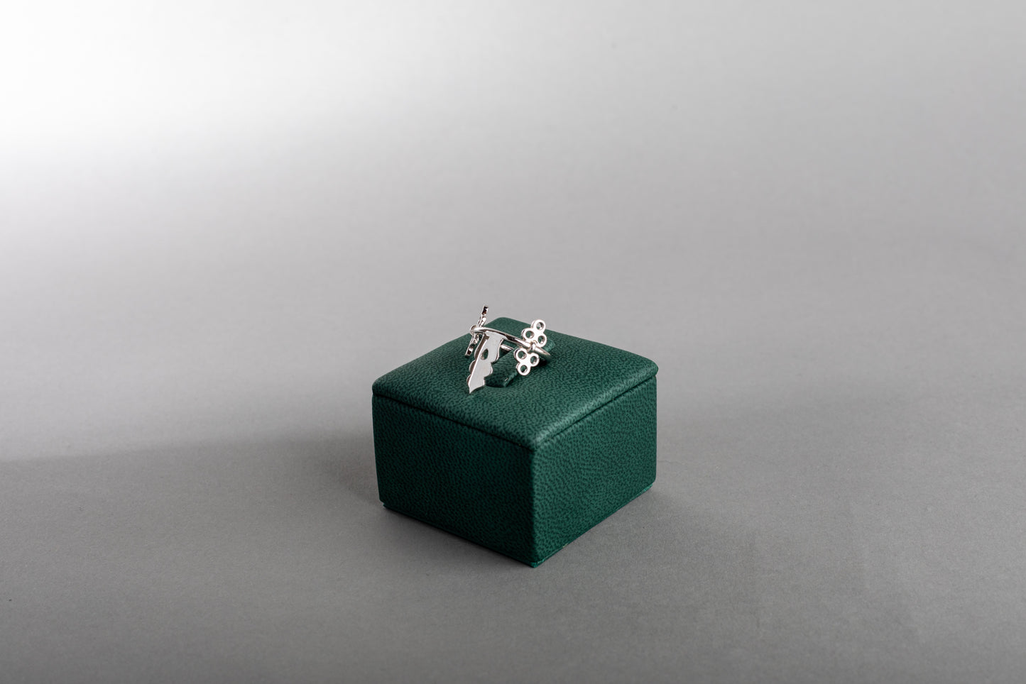 مزلج | Mazlaj Ring