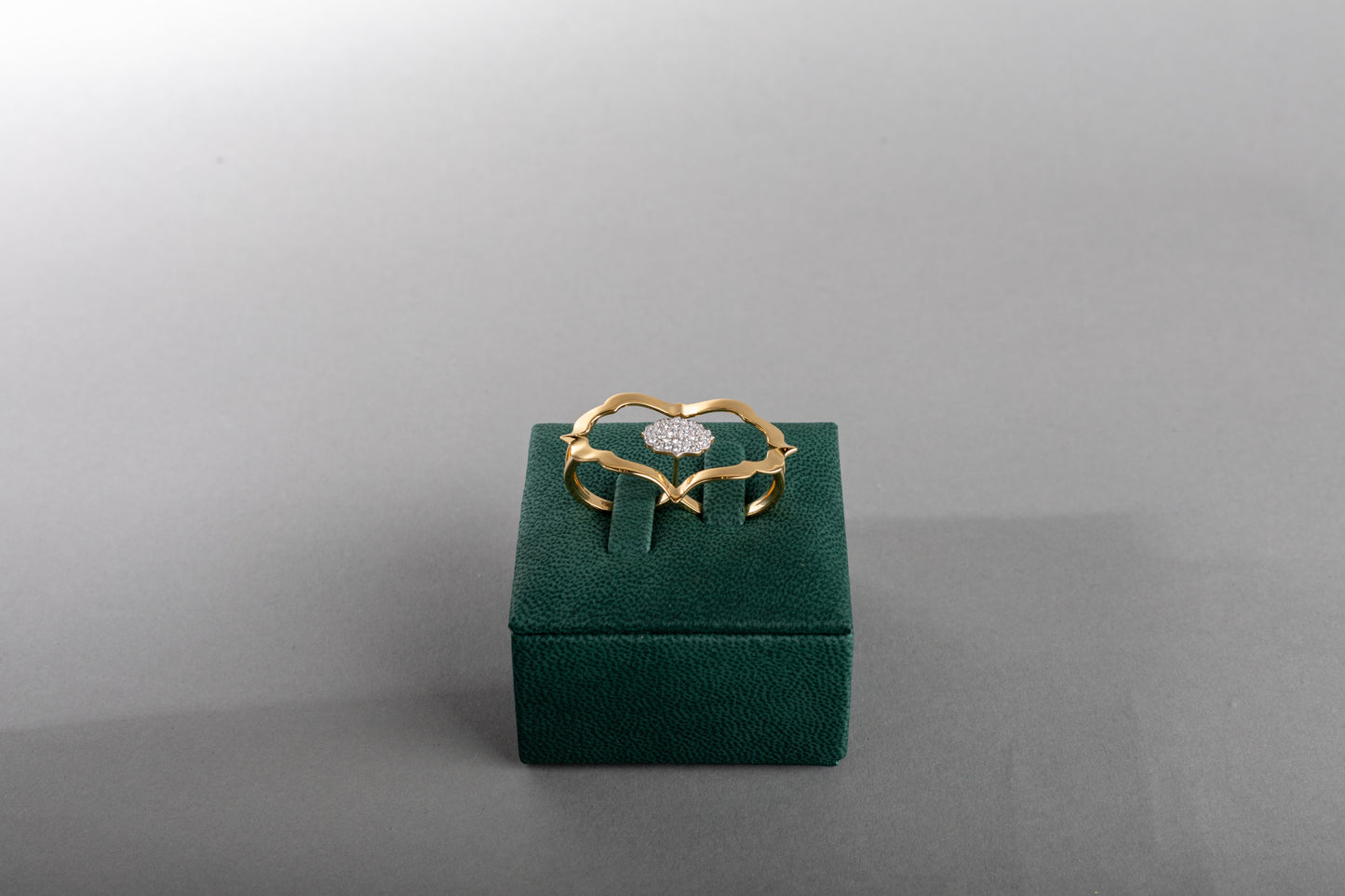البرواز | Albrwaz Ring