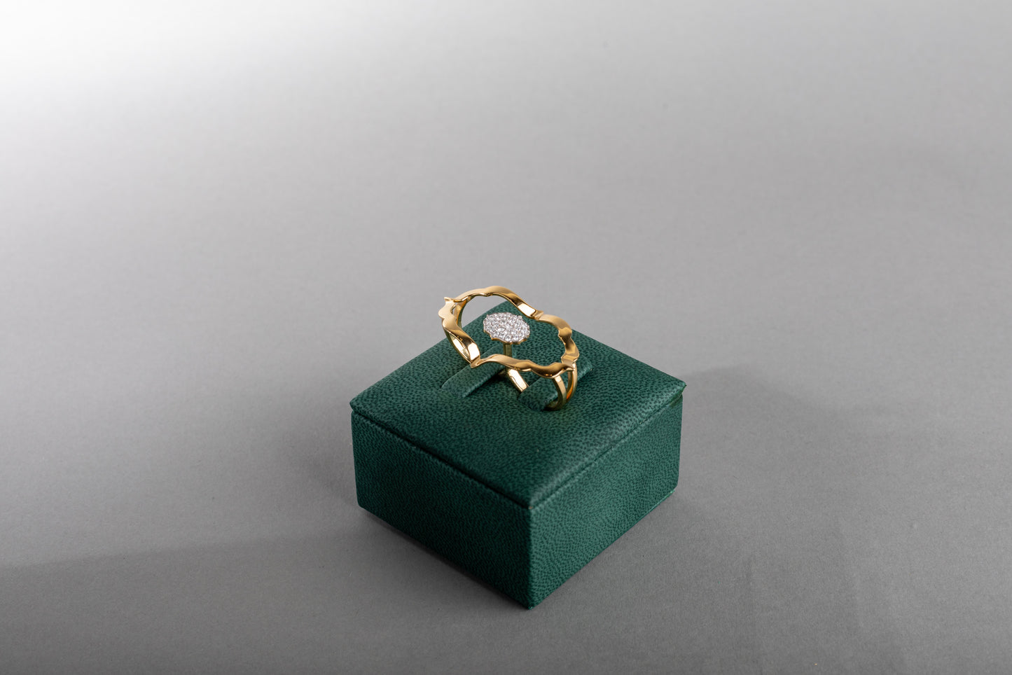 البرواز | Albrwaz Ring