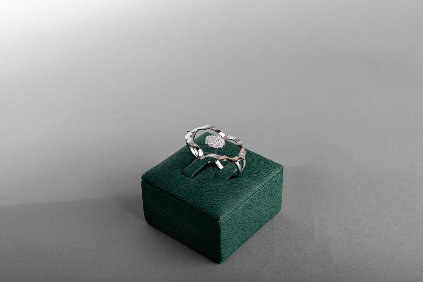 البرواز | Albrwaz Ring