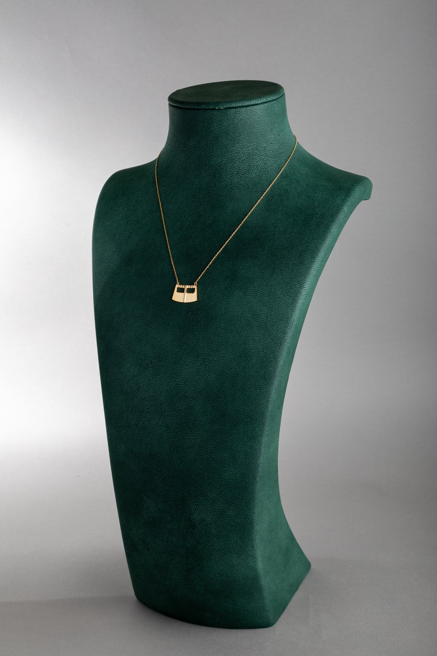 بطوله | Batoola Pendant Small