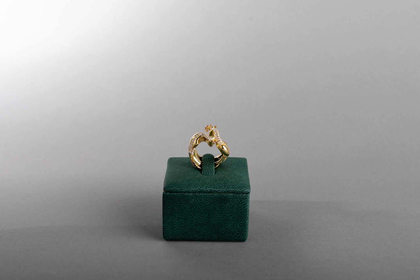 الطاووس | Tawoos Ring